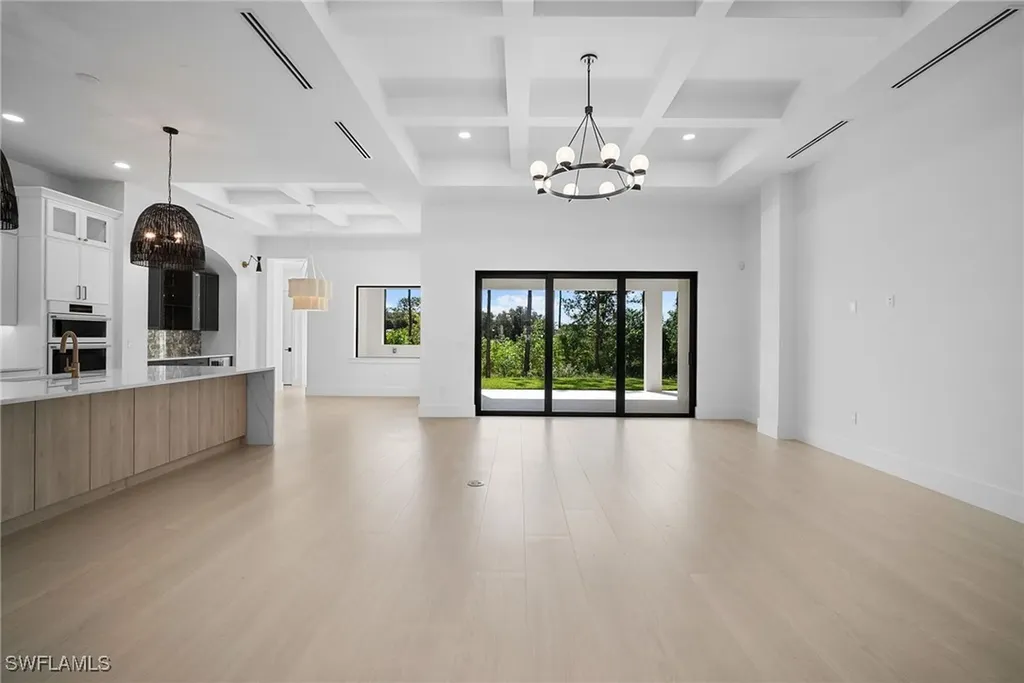 25440 Divot Drive Bonita Springs FL 34135