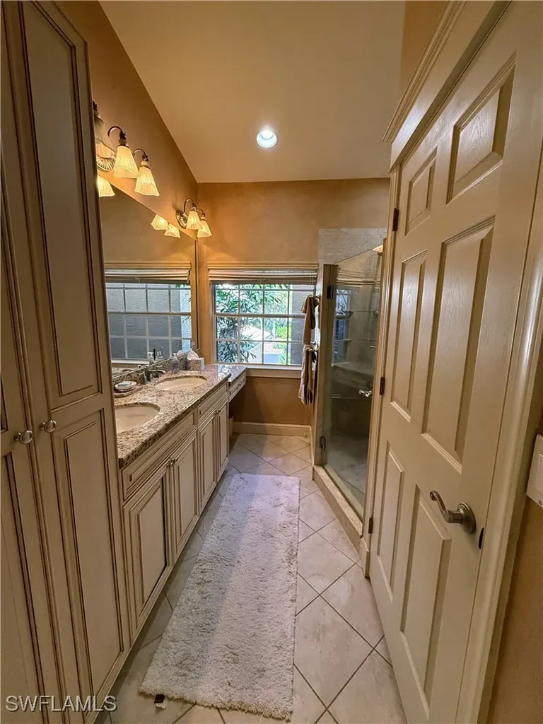 24821 Lakemont Cove Lane Bonita Springs FL 34134