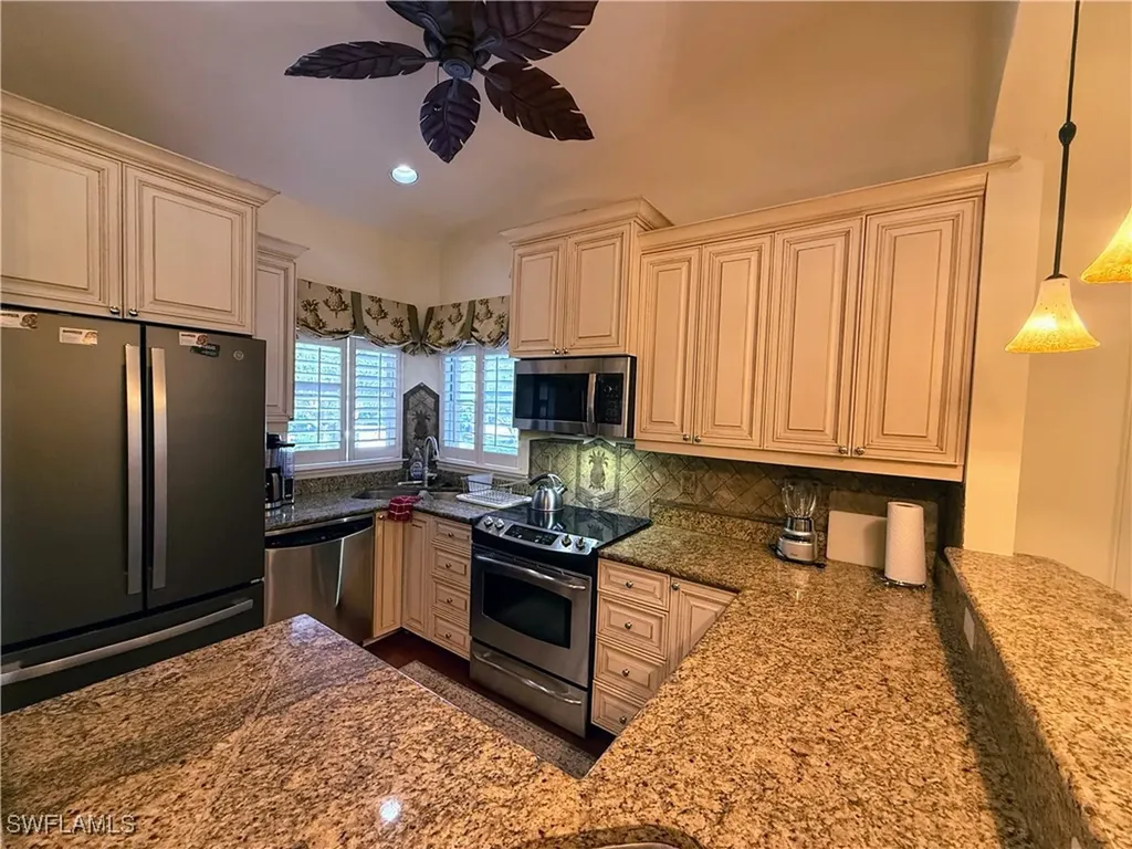 24821 Lakemont Cove Lane Bonita Springs FL 34134