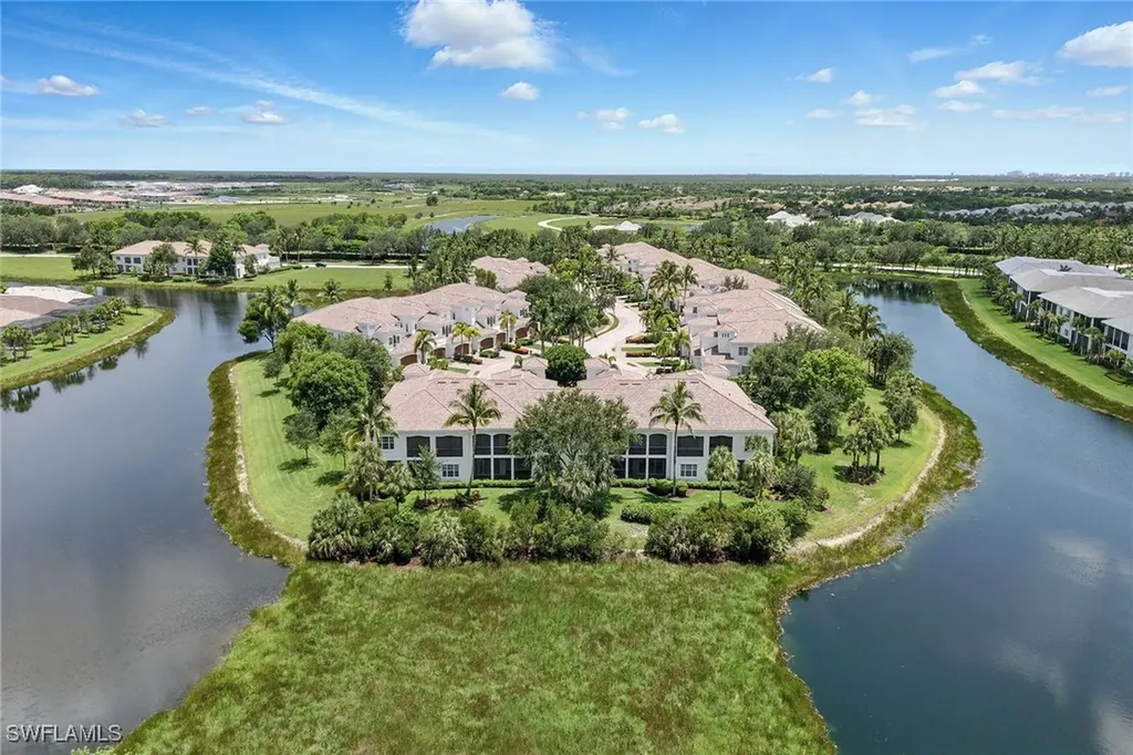 2710 Callista Court Naples FL 34114