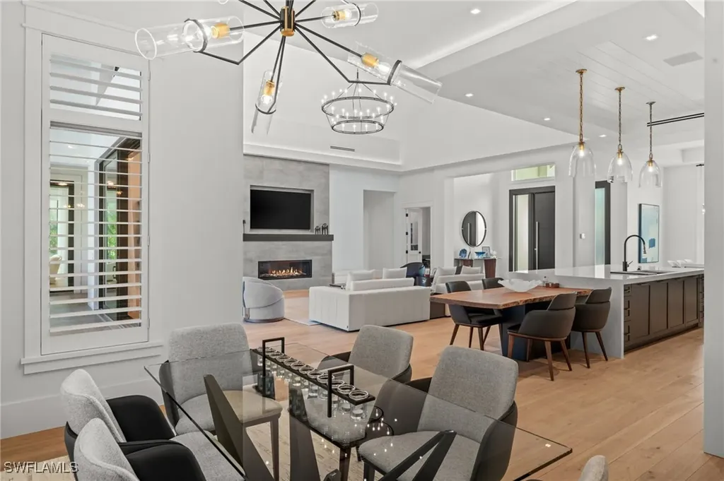 2191 Coach House Lane Naples FL 34105