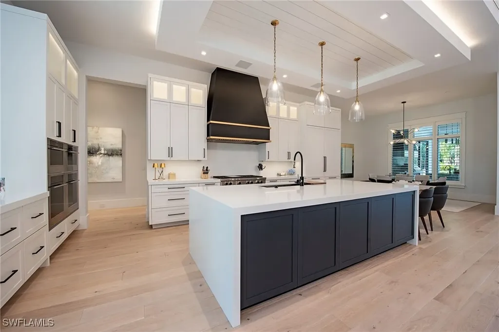 2191 Coach House Lane Naples FL 34105