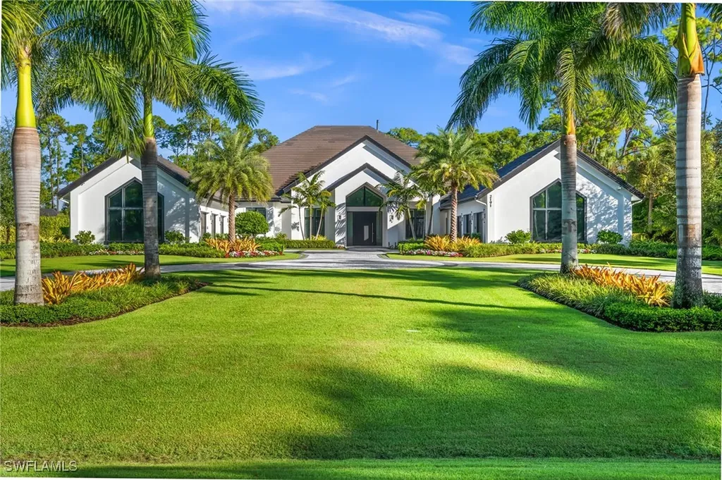 2191 Coach House Lane Naples FL 34105