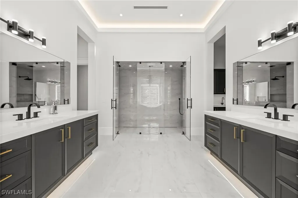 2191 Coach House Lane Naples FL 34105