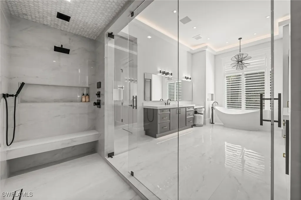 2191 Coach House Lane Naples FL 34105