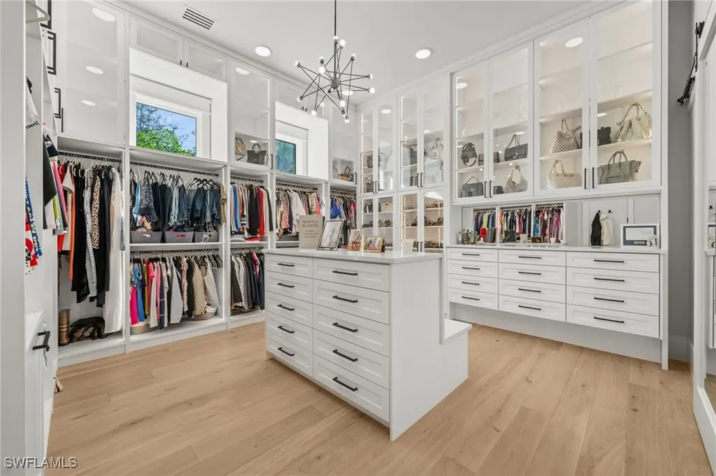 2191 Coach House Lane Naples FL 34105