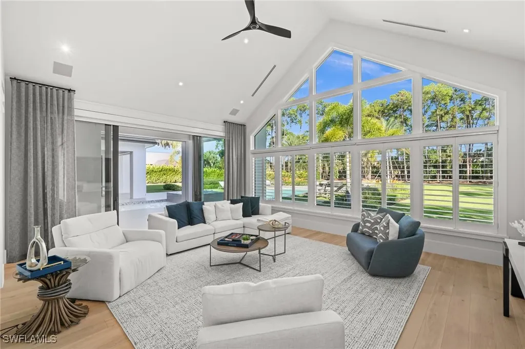 2191 Coach House Lane Naples FL 34105