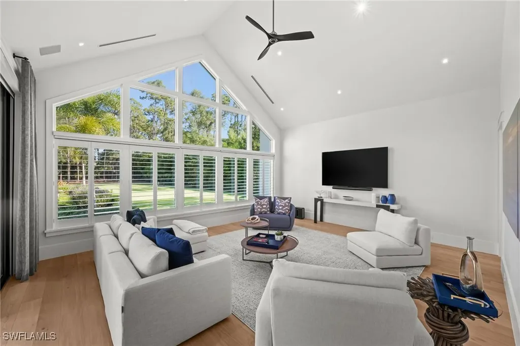 2191 Coach House Lane Naples FL 34105