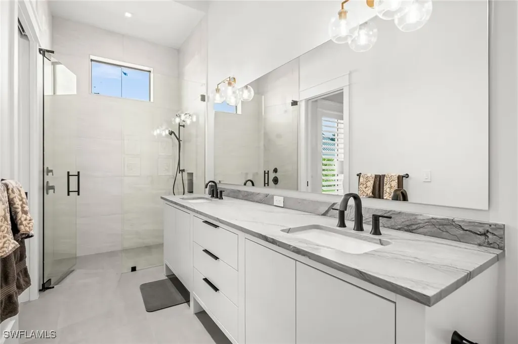 2191 Coach House Lane Naples FL 34105