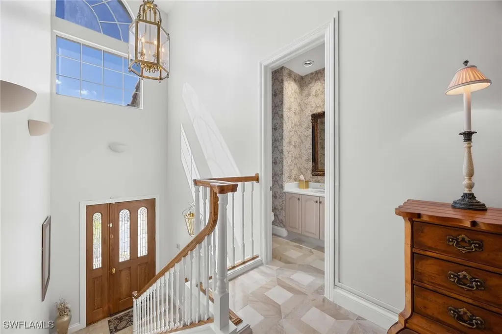 265 Colonade Circle Naples FL 34103