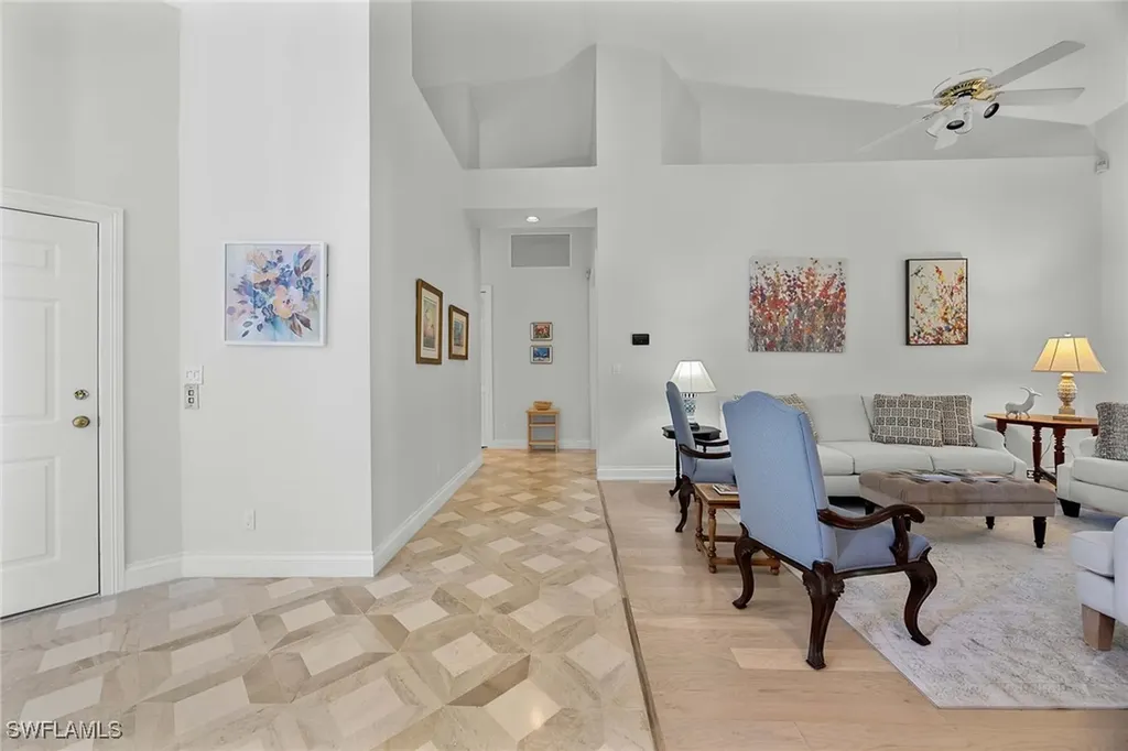 265 Colonade Circle Naples FL 34103