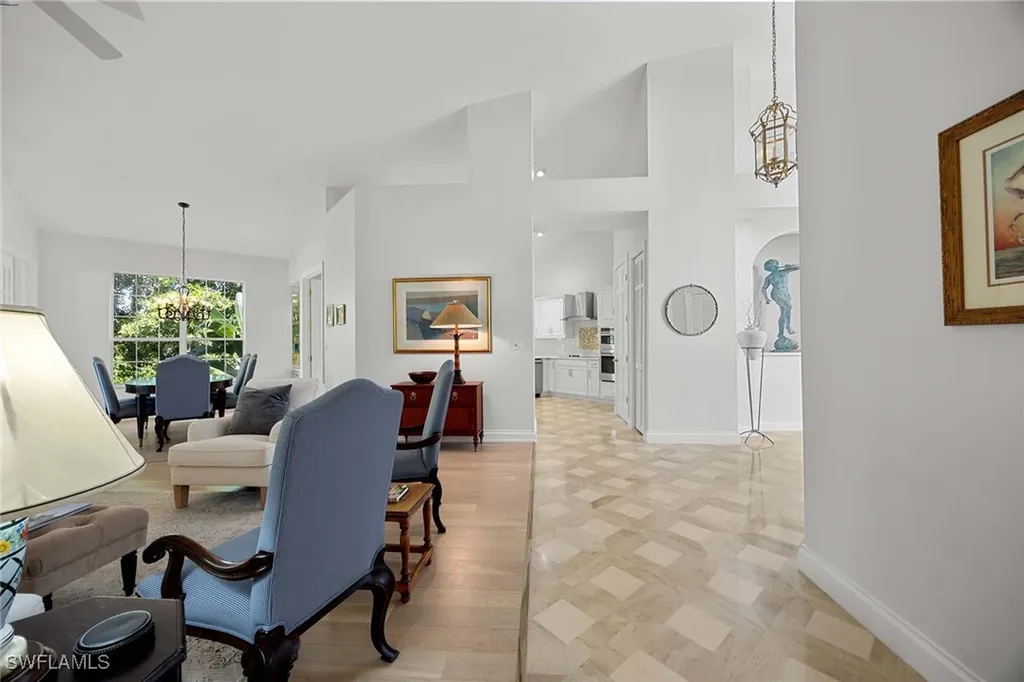 265 Colonade Circle Naples FL 34103
