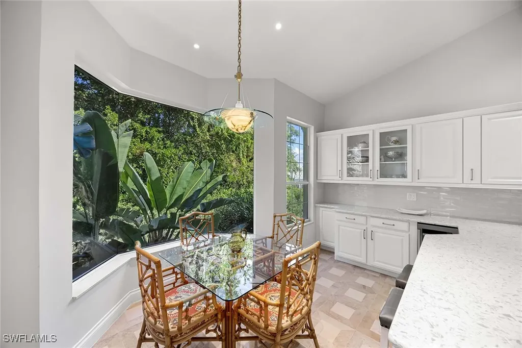 265 Colonade Circle Naples FL 34103