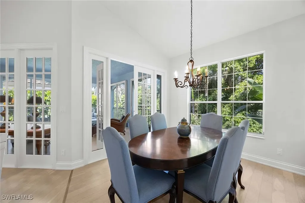 265 Colonade Circle Naples FL 34103