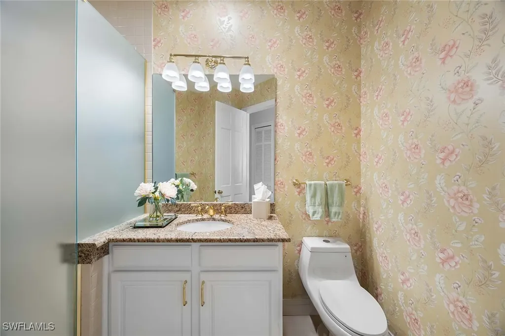 265 Colonade Circle Naples FL 34103