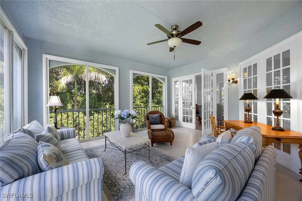 265 Colonade Circle Naples FL 34103