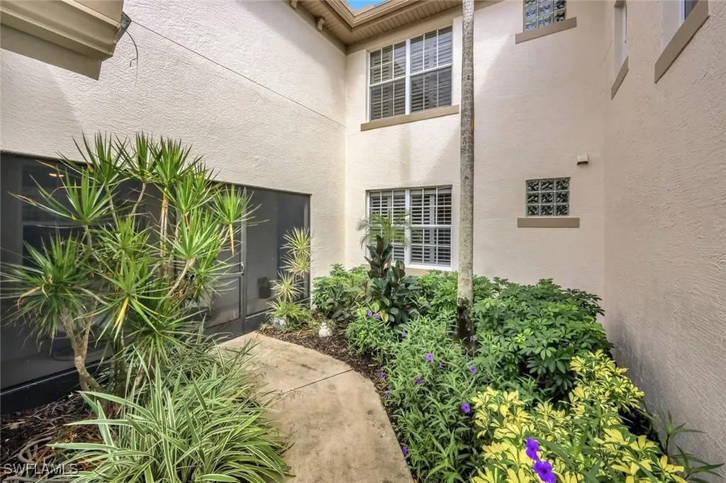20945 Island Sound Circle Estero FL 33928