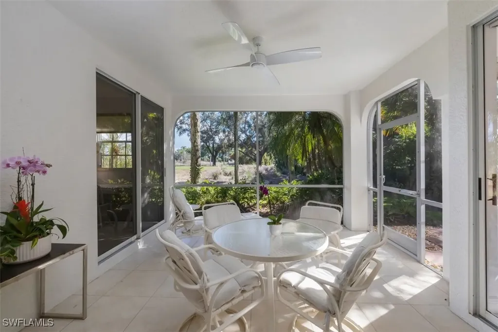 515 Laguna Royale Boulevard Naples FL 34119