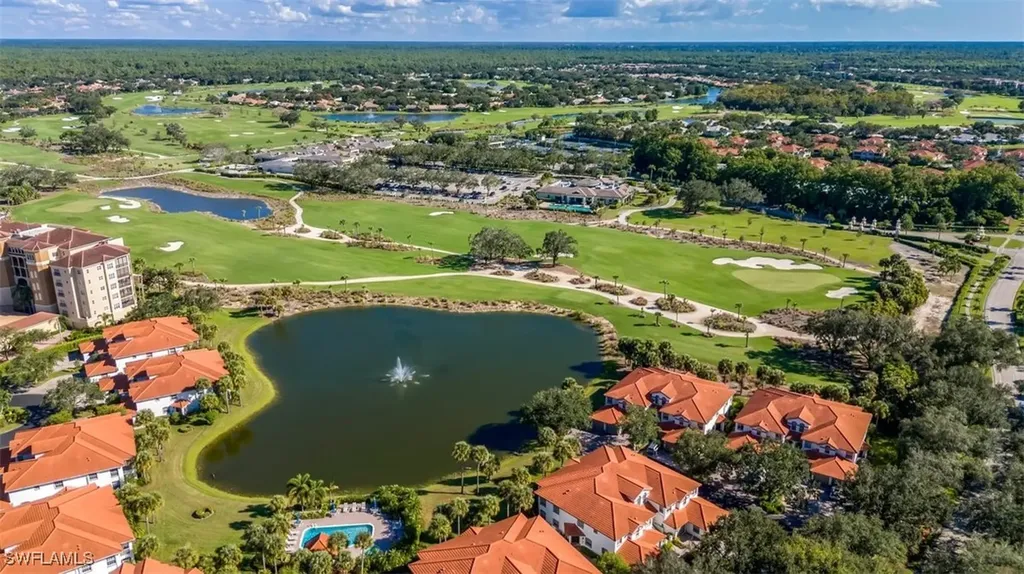 515 Laguna Royale Boulevard Naples FL 34119