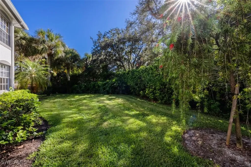 515 Laguna Royale Boulevard Naples FL 34119