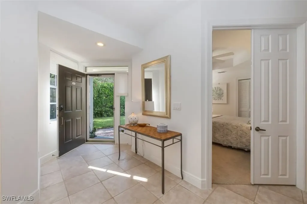515 Laguna Royale Boulevard Naples FL 34119