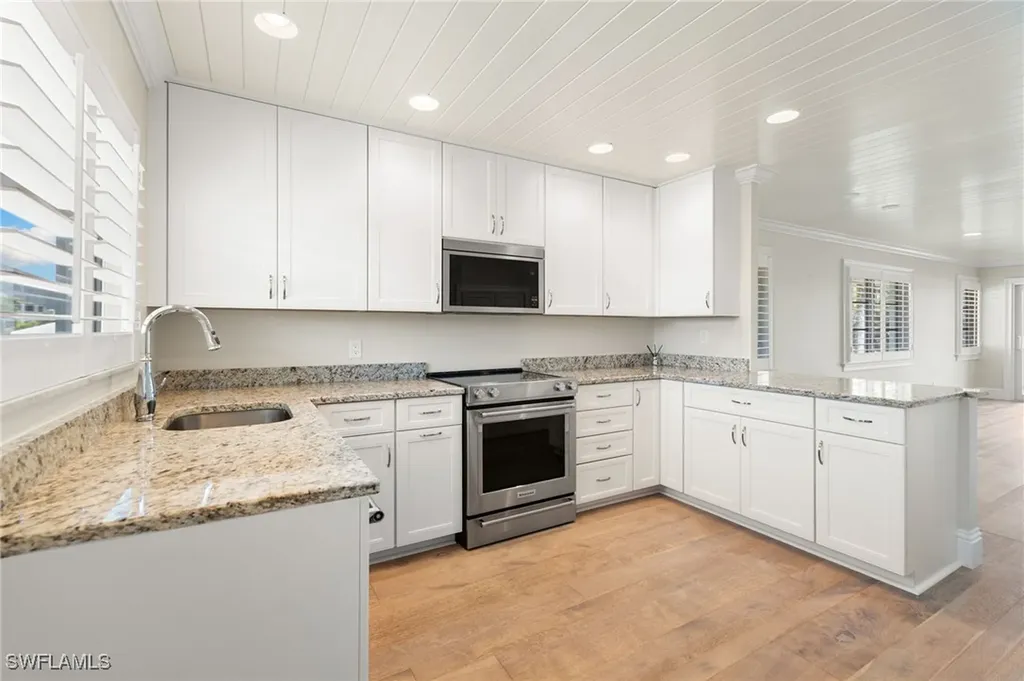 310 14th Avenue S Naples FL 34102