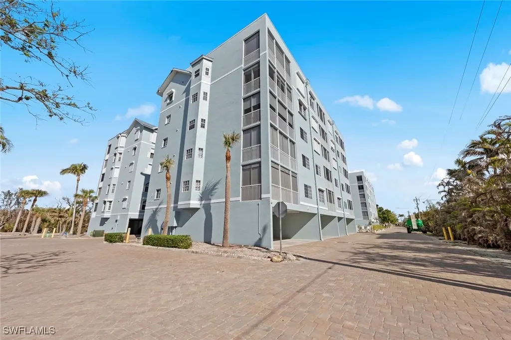 22736 Island Pines Way S Fort Myers Beach FL 33931