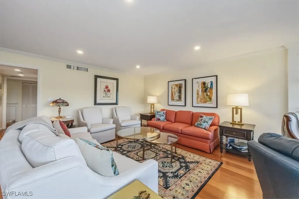 102 Tall Pine Lane Naples FL 34105