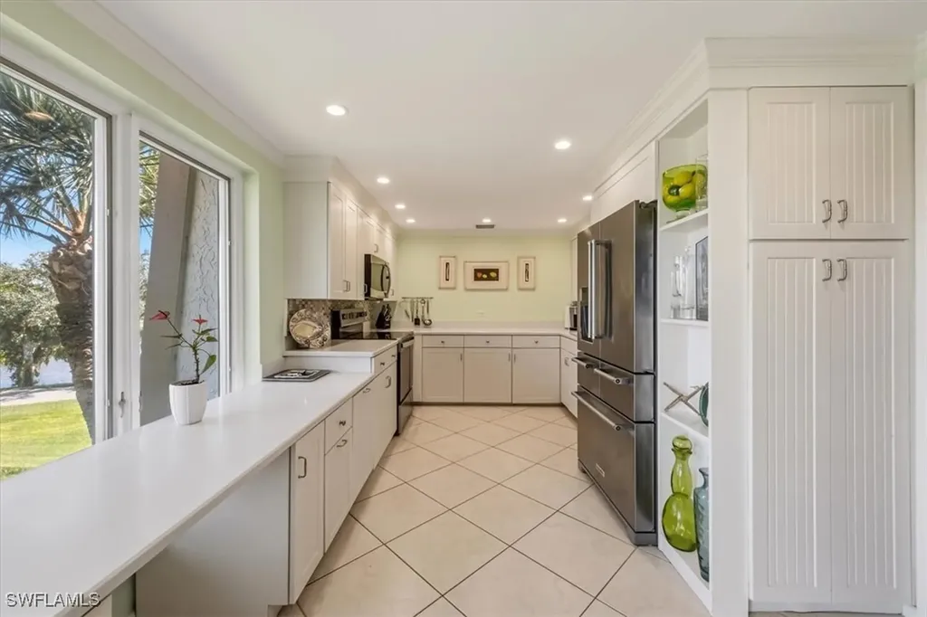 102 Tall Pine Lane Naples FL 34105