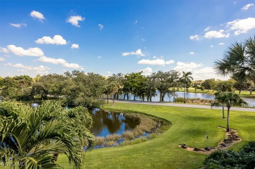102 Tall Pine Lane Naples FL 34105