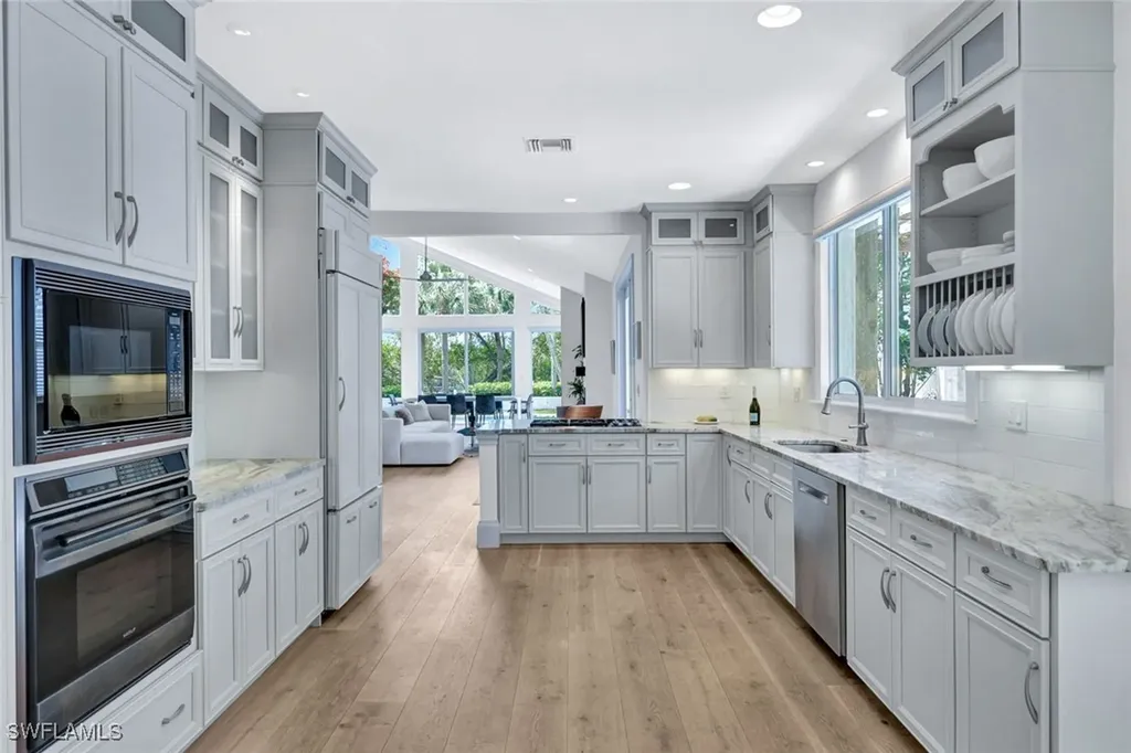 27571 Riverbank Drive Bonita Springs FL 34134