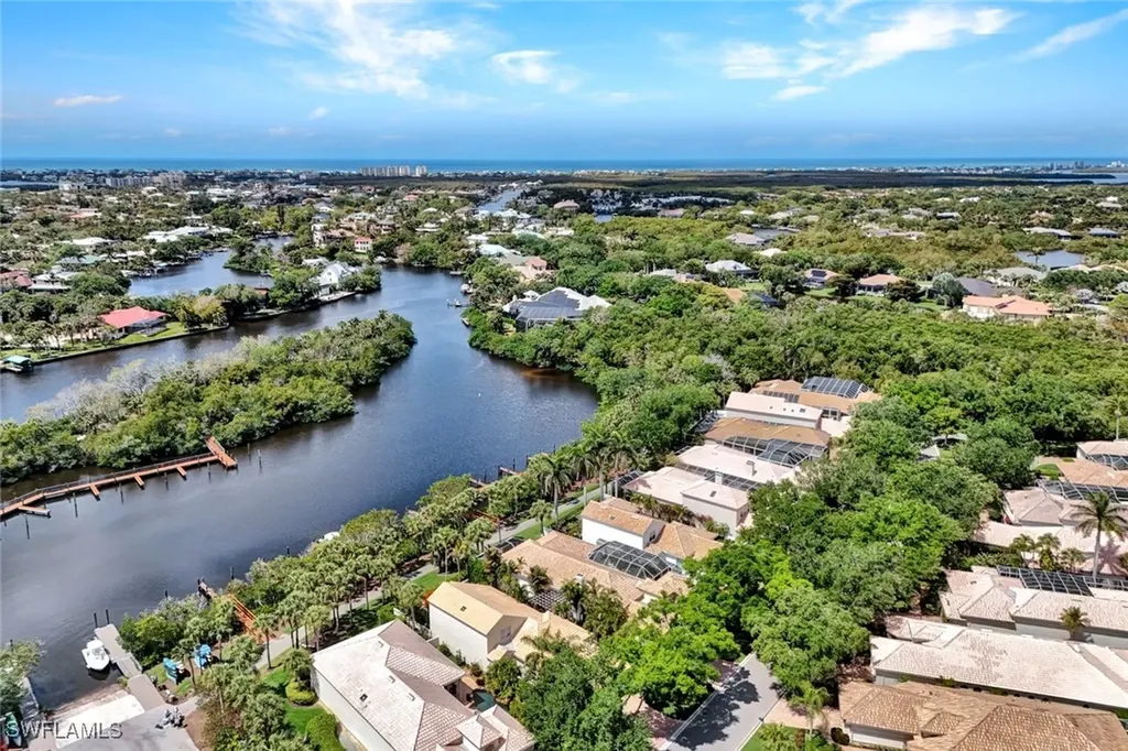 27571 Riverbank Drive Bonita Springs FL 34134