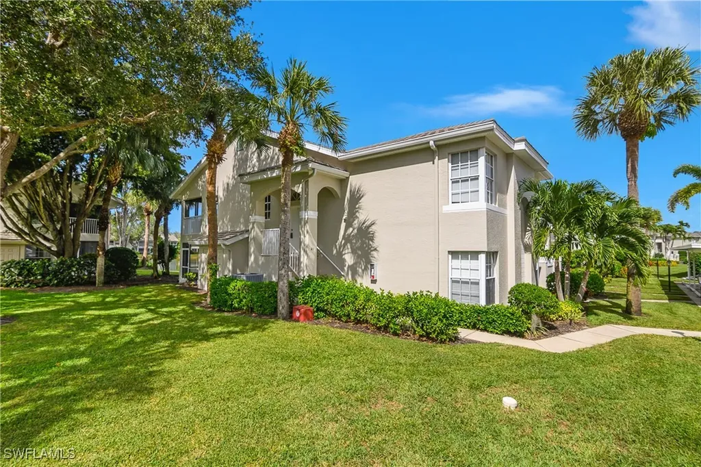 13061 Hamilton Harbour Drive Naples FL 34110