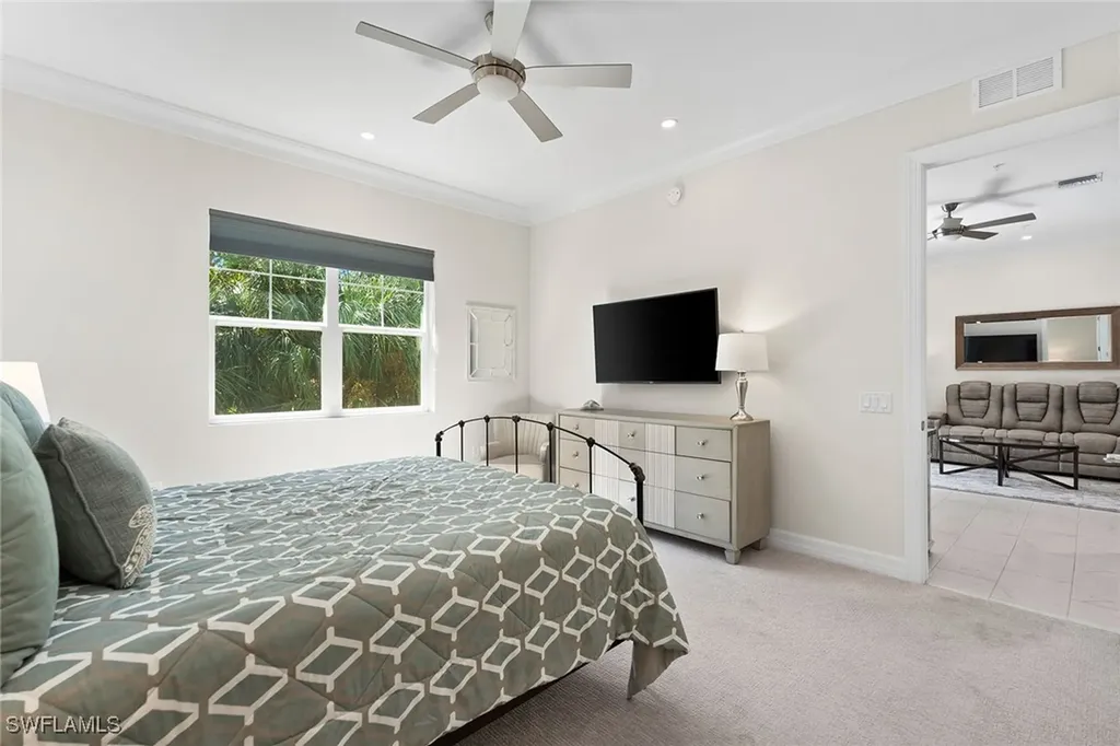 238 Indies Drive E Naples FL 34114
