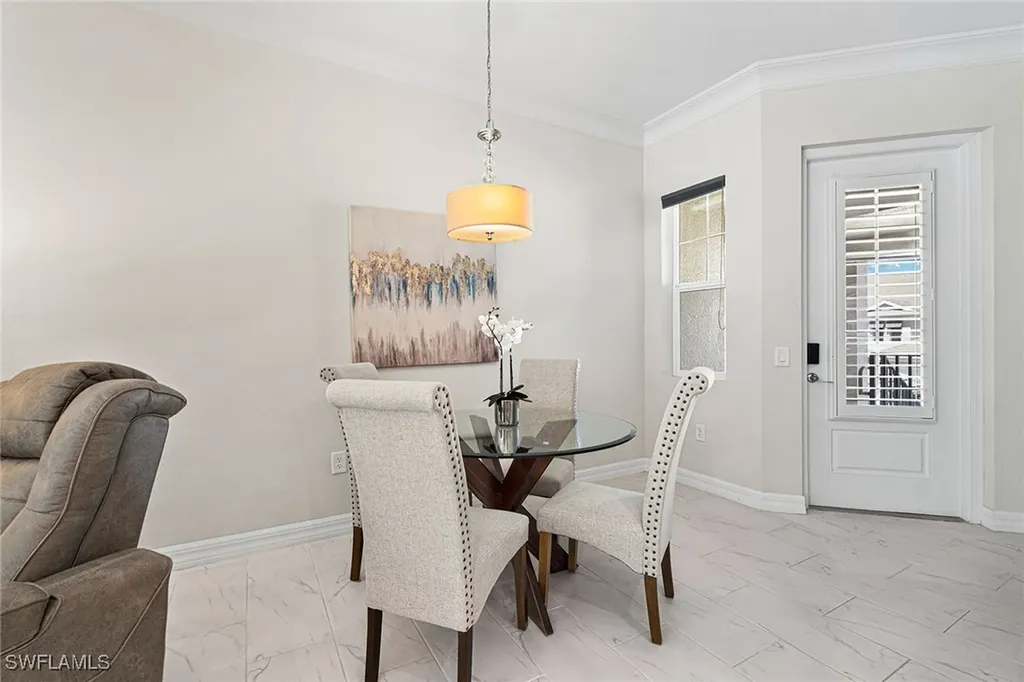 238 Indies Drive E Naples FL 34114