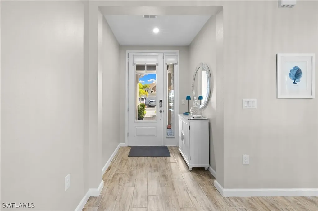 4713 Arboretum Circle Naples FL 34112