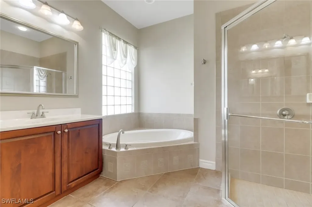 14070 Tivoli Terrace Bonita Springs FL 34135