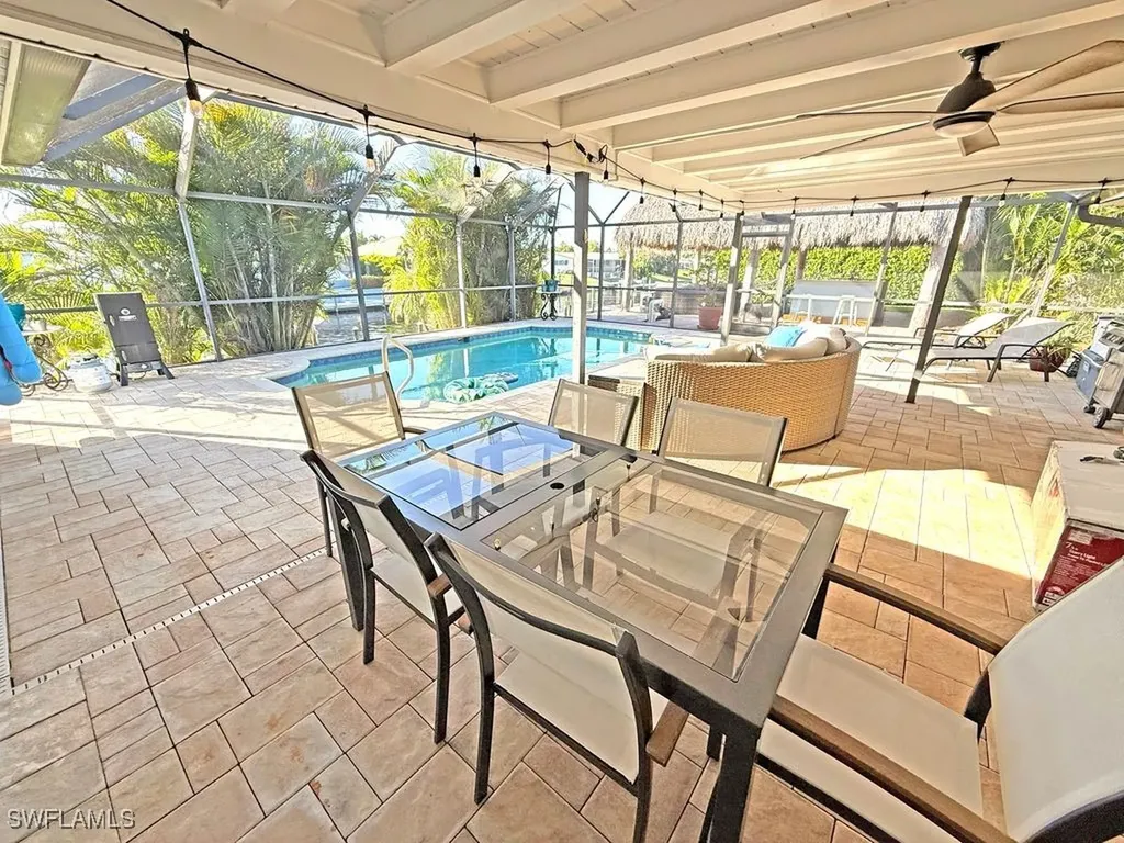 2818 SE 17th Place Cape Coral FL 33904