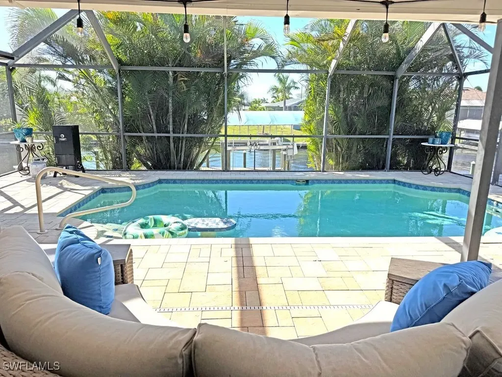 2818 SE 17th Place Cape Coral FL 33904