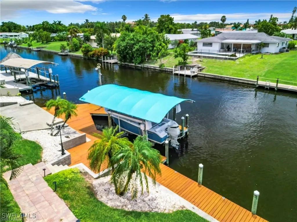 2818 SE 17th Place Cape Coral FL 33904