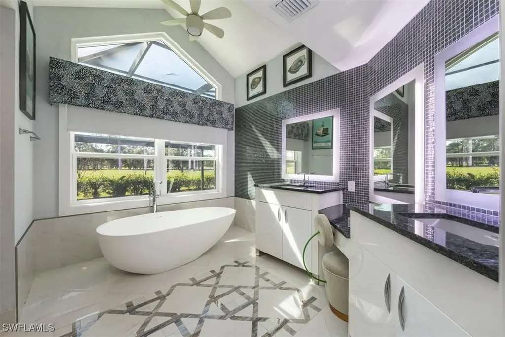 550 Cormorant Cove Naples FL 34113