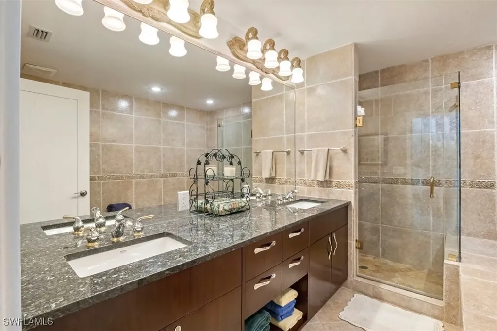 550 Cormorant Cove Naples FL 34113