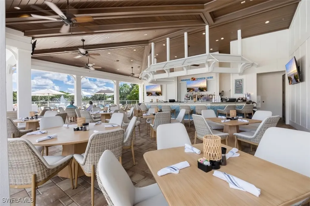 550 Cormorant Cove Naples FL 34113