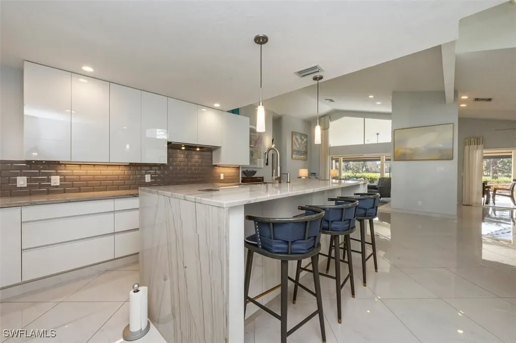 550 Cormorant Cove Naples FL 34113