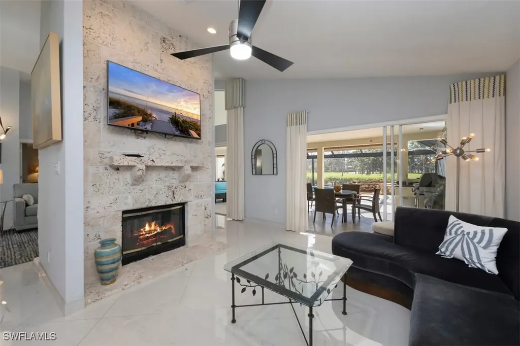 550 Cormorant Cove Naples FL 34113