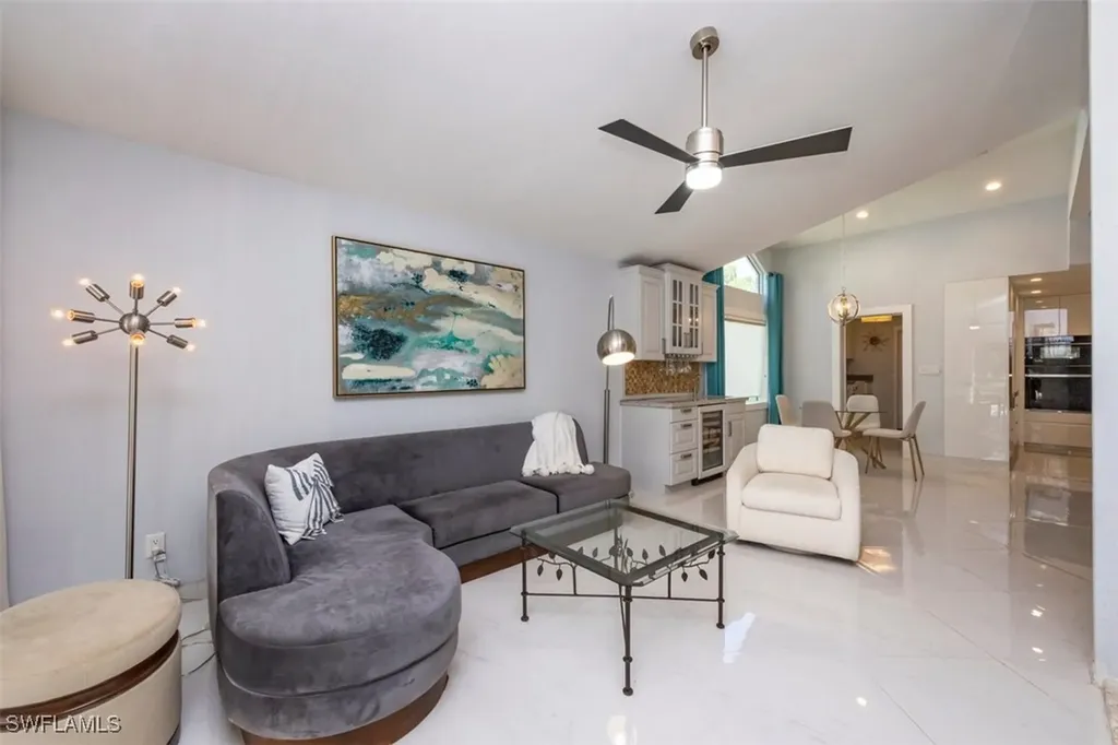 550 Cormorant Cove Naples FL 34113