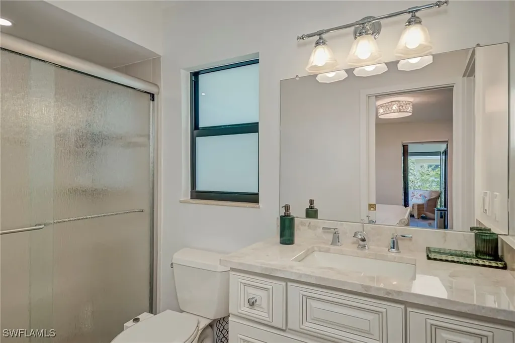 577 98th Avenue N Naples FL 34108