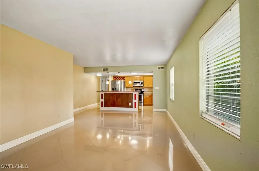4300 Gulfstream Drive Naples FL 34112