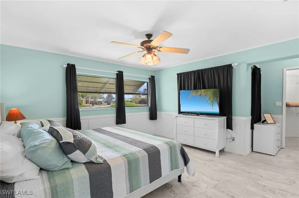 4902 Seville Court Cape Coral FL 33904