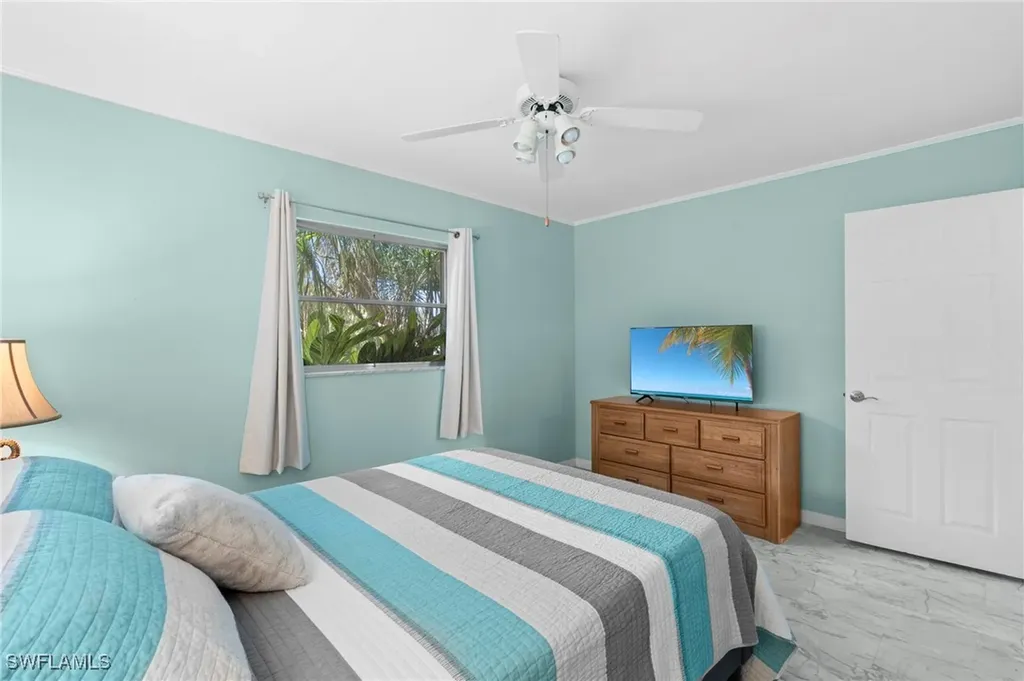 4902 Seville Court Cape Coral FL 33904